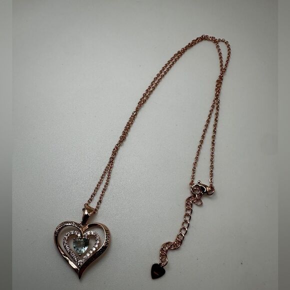 NIB Redbee 18kt GP, Rose gold over s925, "Aquamarine" CZ in heart necklace! - Picture 10 of 14